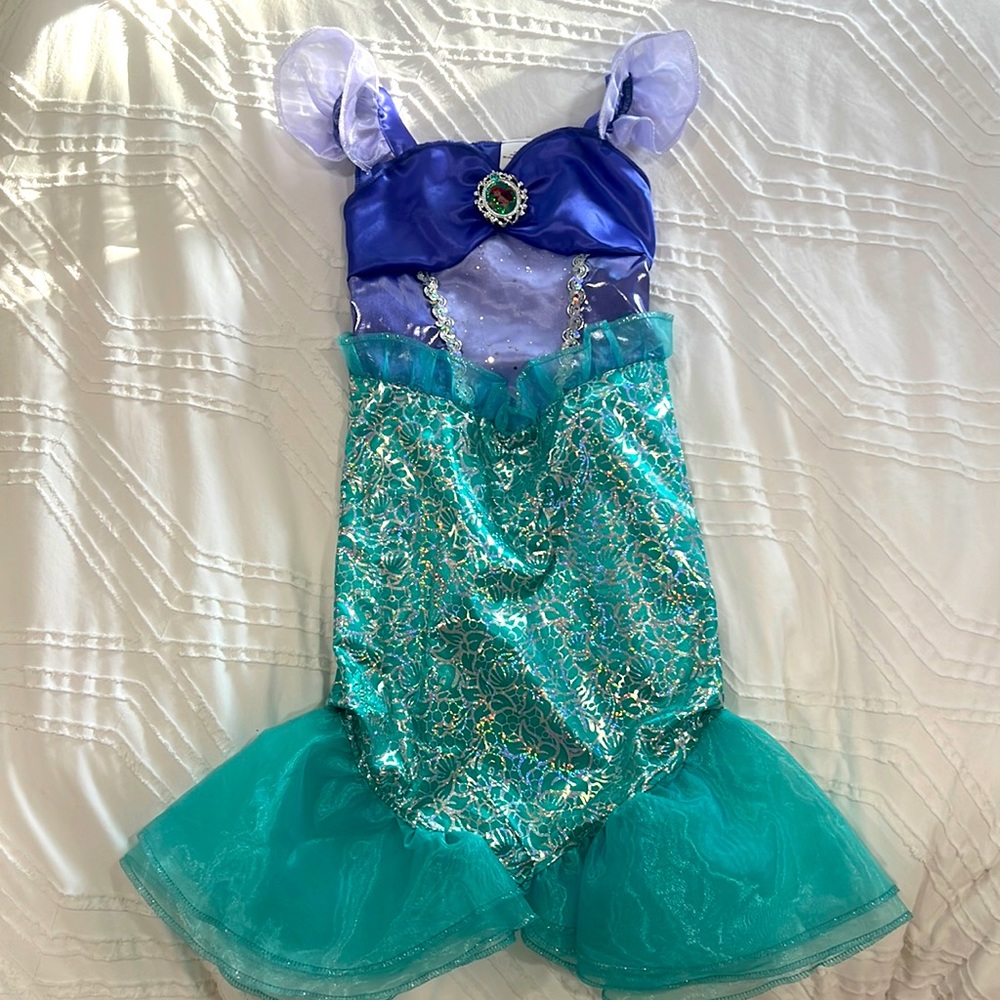 Little Mermaid costume - Little girl size 4-6x